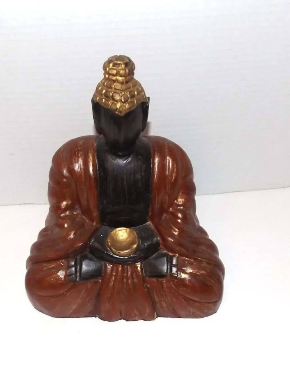 Pier 1 Resin 9” Meditating Buddha Statue Figurine Gold Brushed